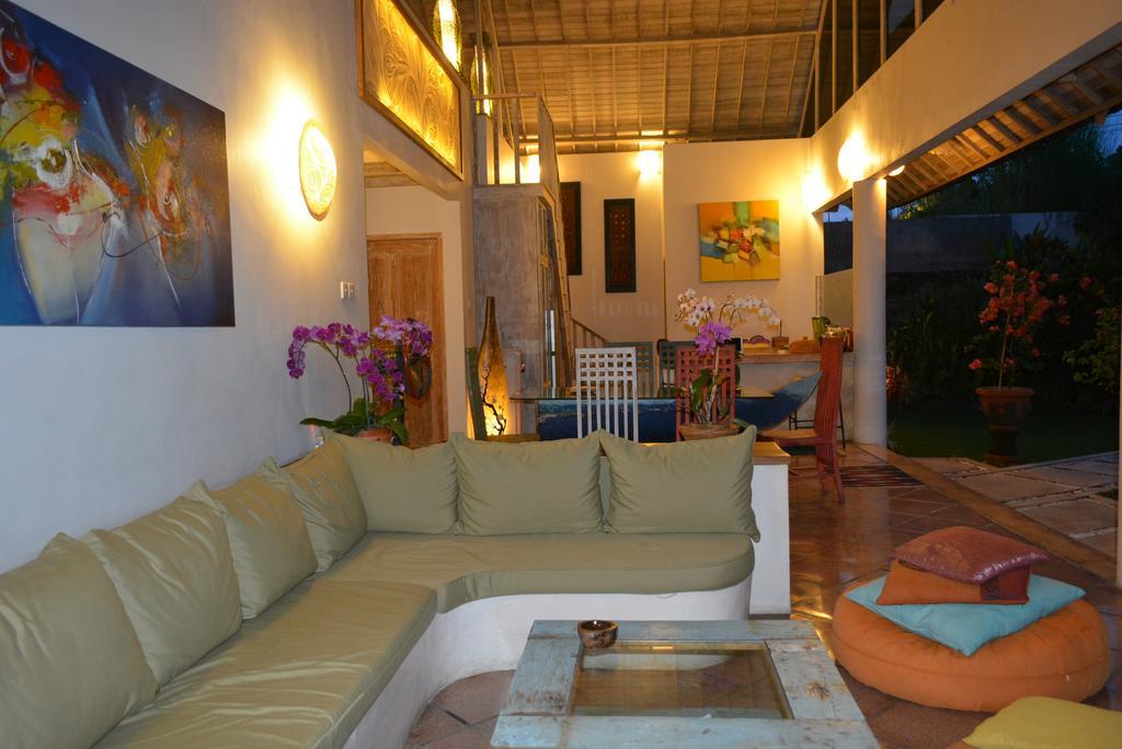 Villa Raquel Seminyak  Bagian luar foto