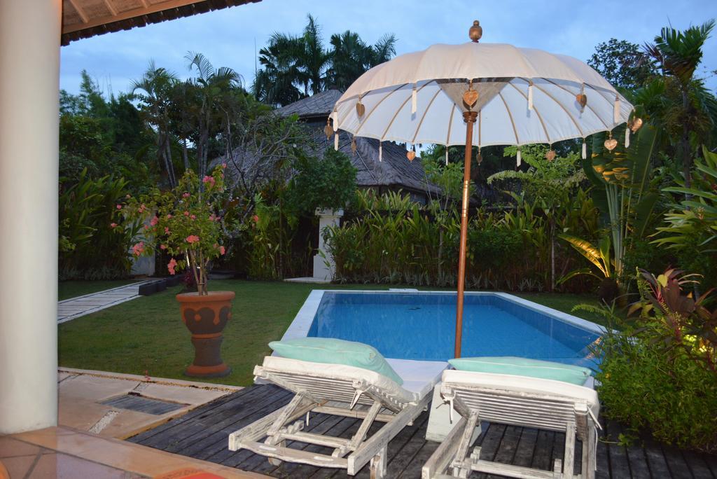 Villa Raquel Seminyak  Ruang foto